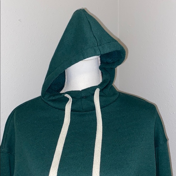 long sleeves crop top hoodie - Picture 4 of 4